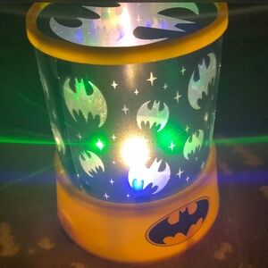 Idea Nuova Batman Bat Color Changing Projection Kids Lamp and Nightlight HTF